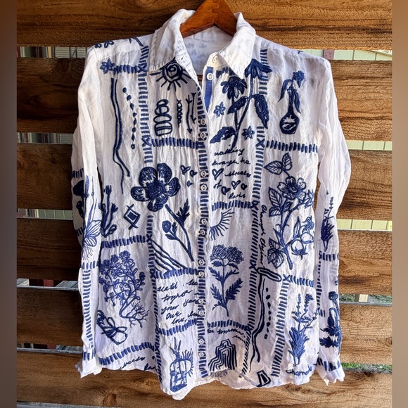 Johnny Was Tops - Johnny Was Botanique Double Button Embroidered shirt Medium